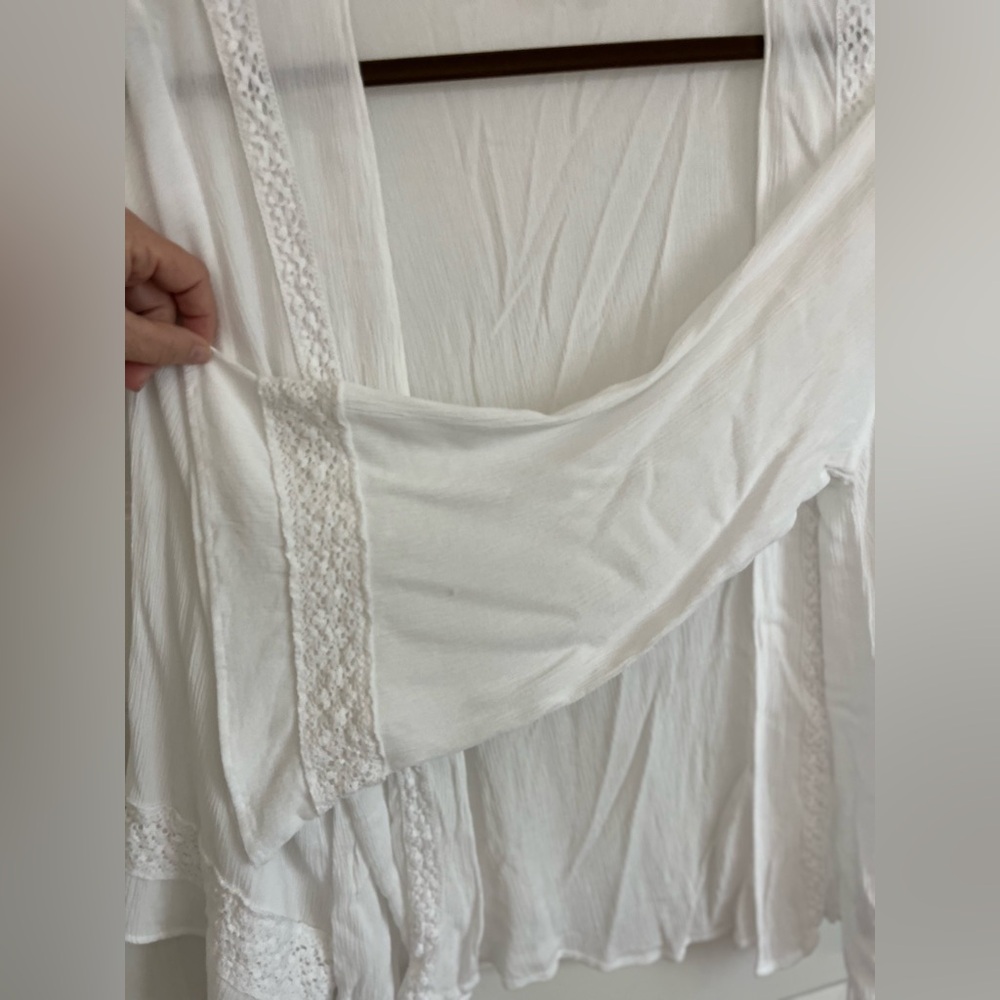 Xhilaration White Gauzy Open-Front Cardigan or Cover Up crochet Trim Size M L - Picture 2 of 8